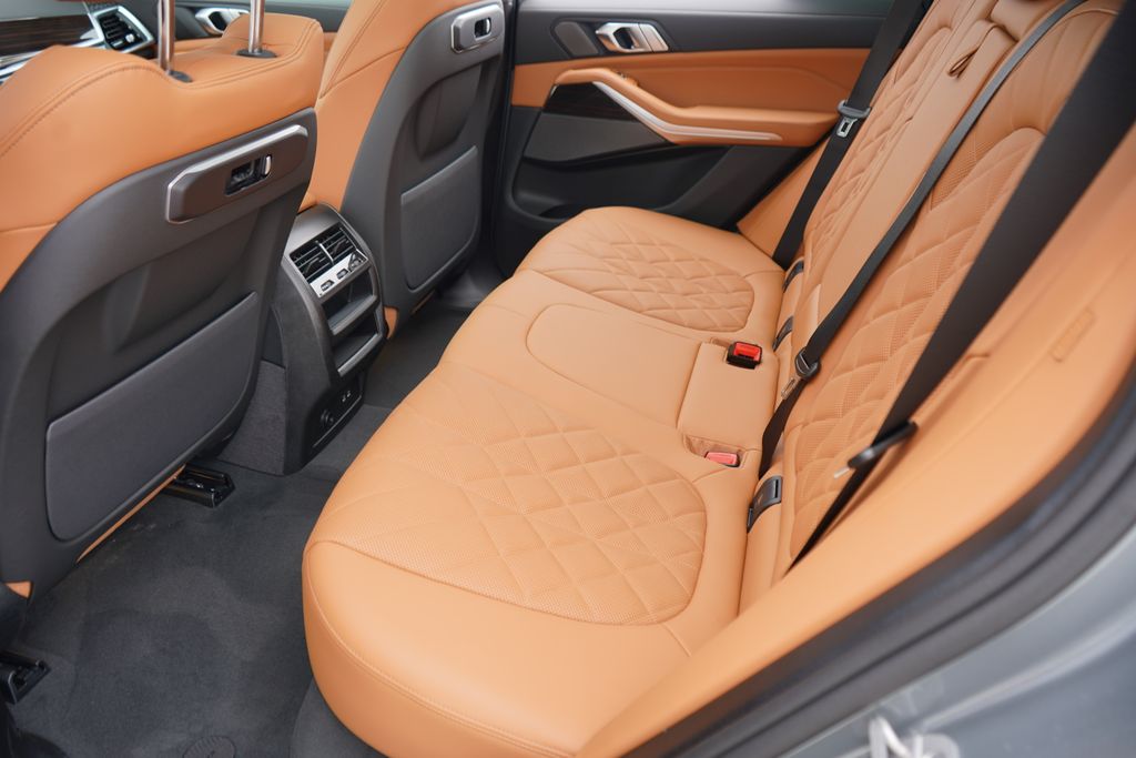 Thumbnail: 2026 BMW X5 - 20