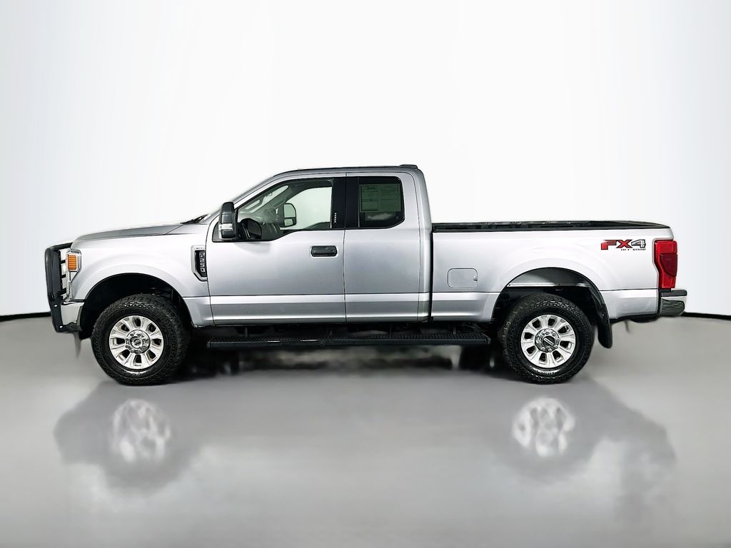 Used 2022 Silver Ford XLT image 4