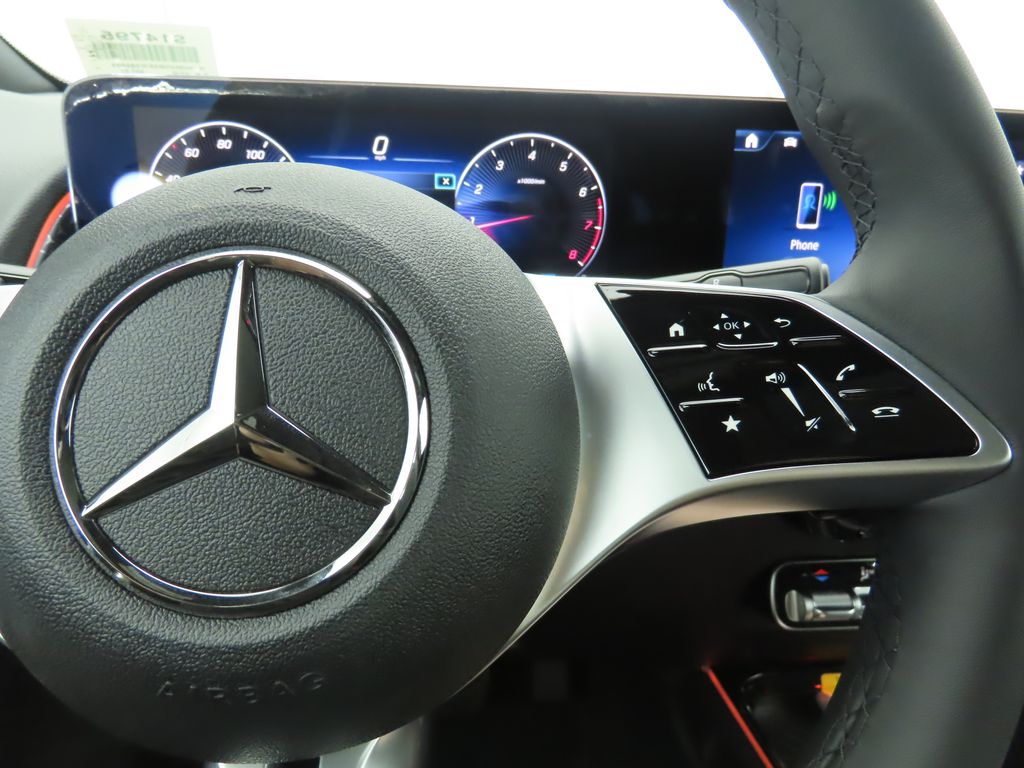 Thumbnail: 2025 Mercedes-Benz GLB - 13