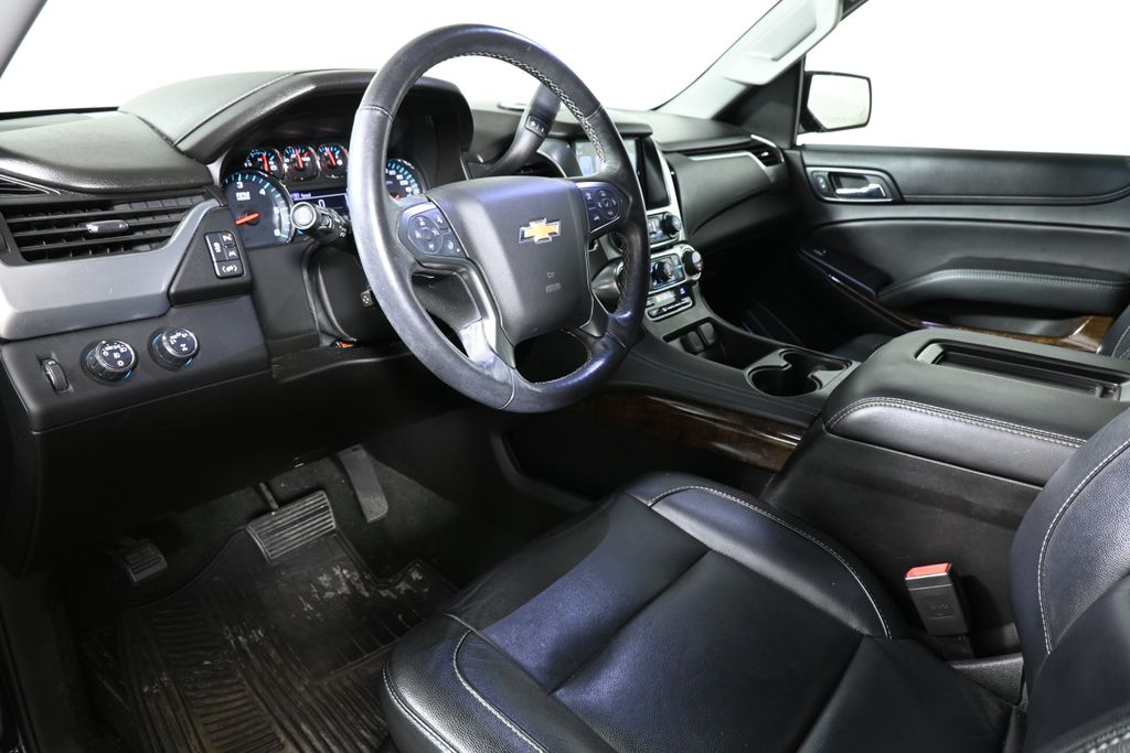 2018 Chevrolet Suburban LT 4