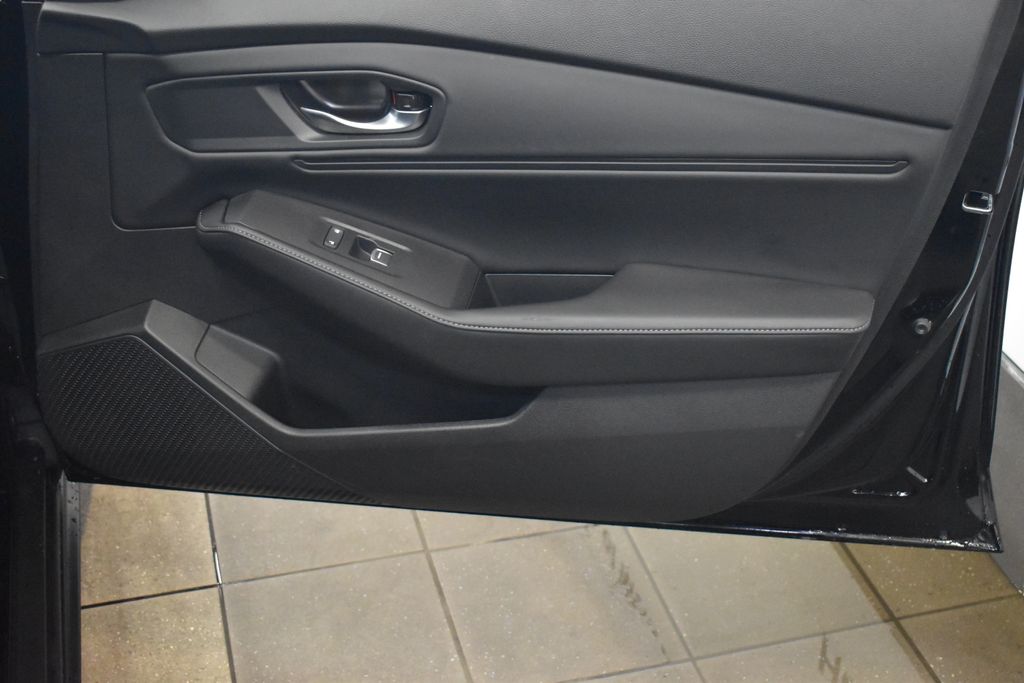 2024 Honda Accord Sport 29