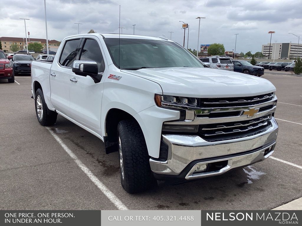 Used 2019 White Chevrolet LTZ image 3