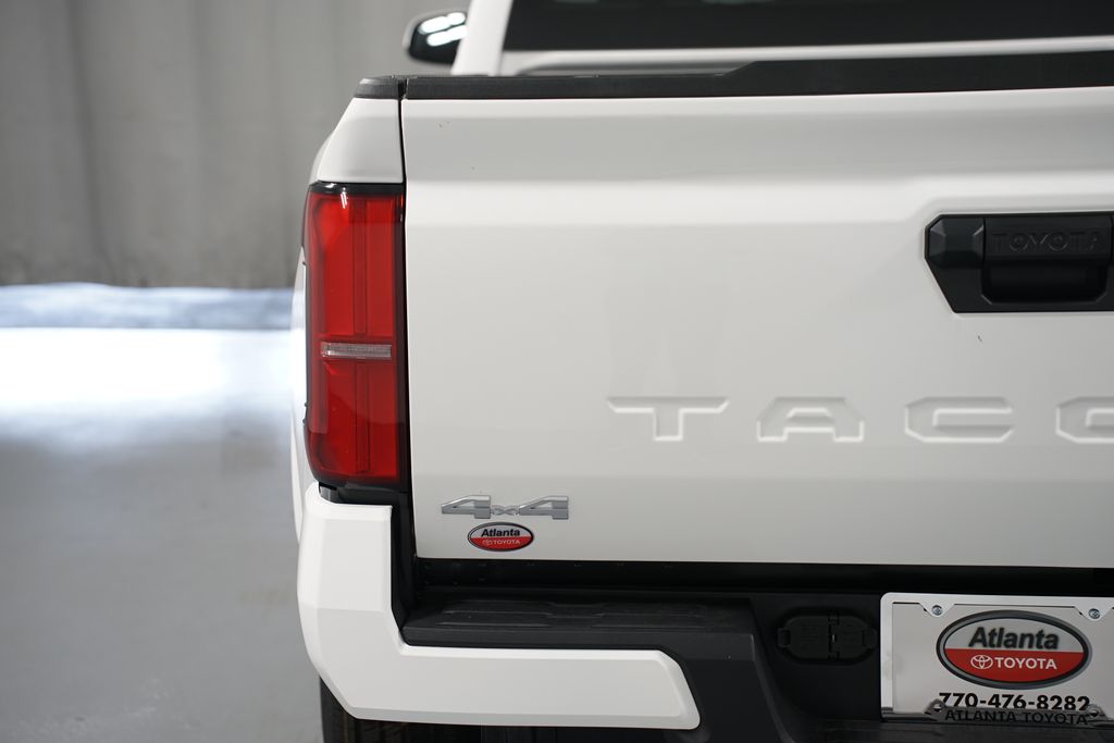 Thumbnail: 2025 Toyota Tacoma - 10