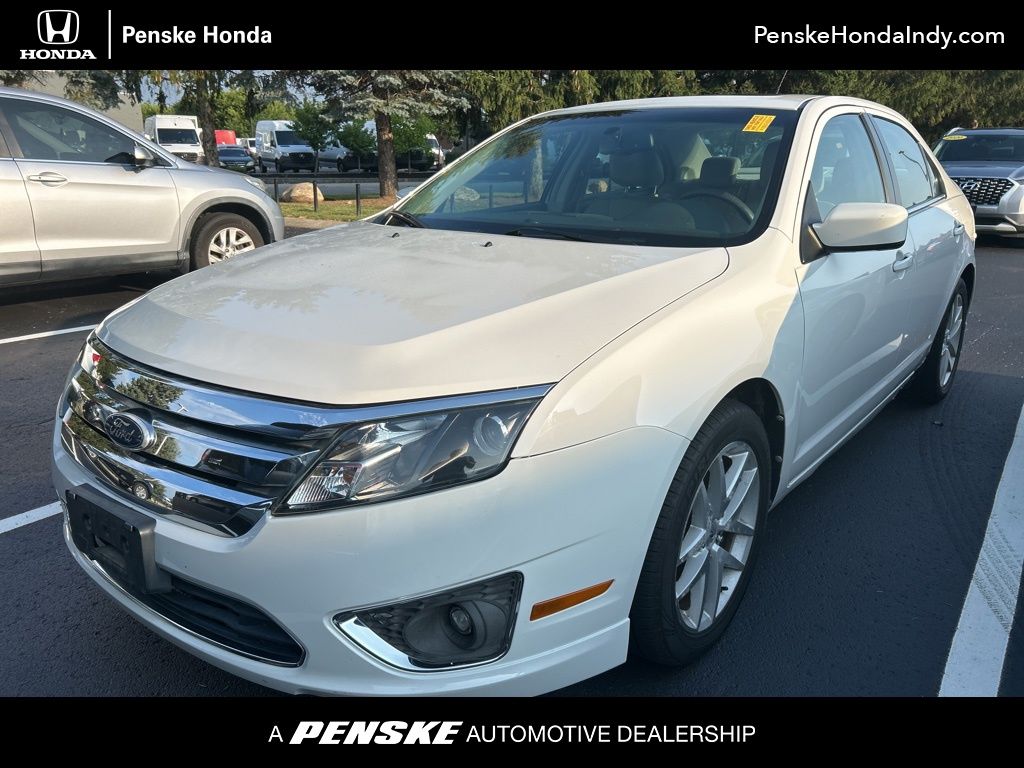Thumbnail: 2010 Ford Fusion - 1