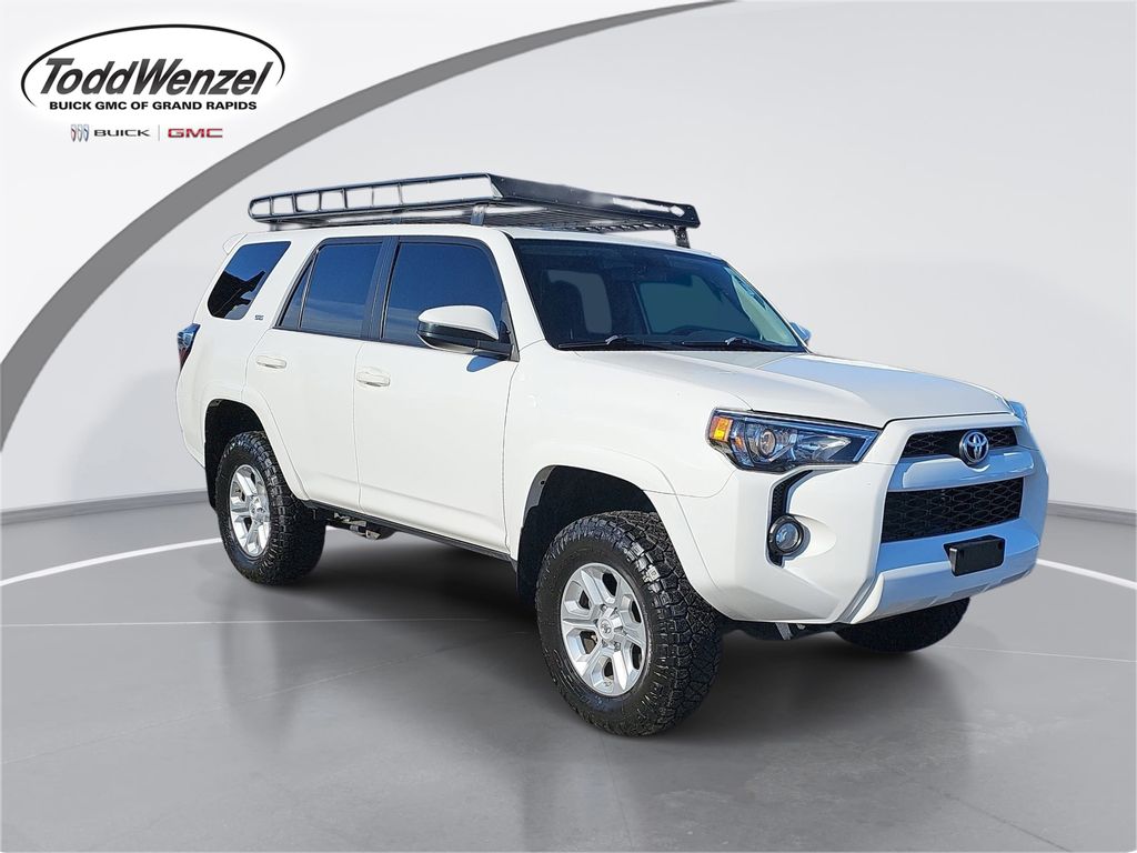 Super White 2019 Toyota 4Runner SR5 4WD SUV / Crossover Four-Wheel Drive 5-Speed Automatic Overdrive