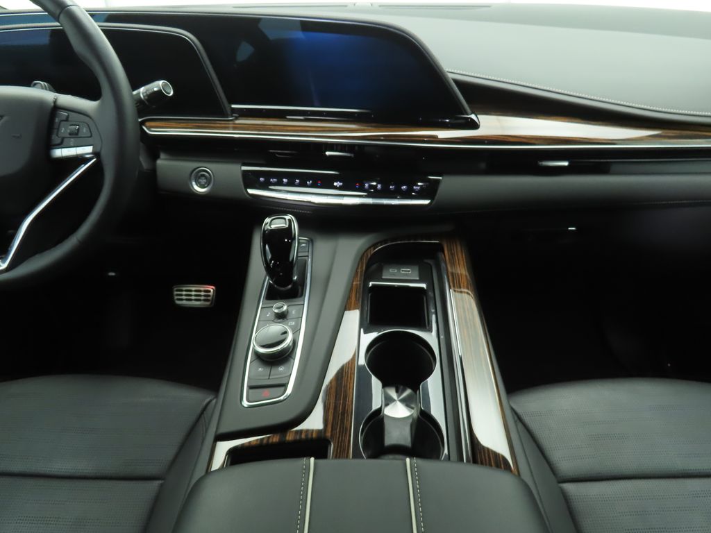 Thumbnail: 2023 Cadillac Escalade - 13