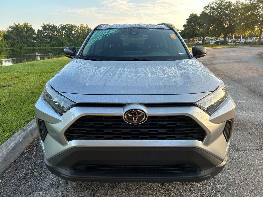 Thumbnail: 2021 Toyota RAV4 - 8
