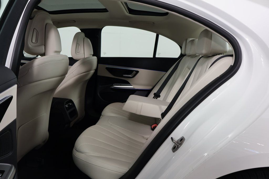 Thumbnail: 2026 Mercedes-Benz E-Class - 6