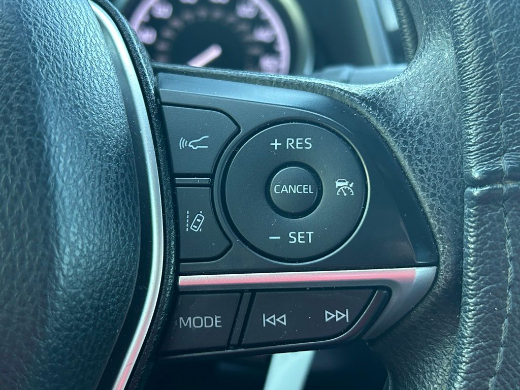 Thumbnail: 2023 Toyota Camry - 19