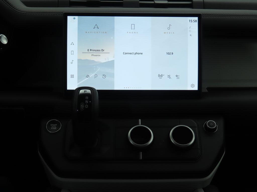 Thumbnail: 2025 Land Rover Defender - 12