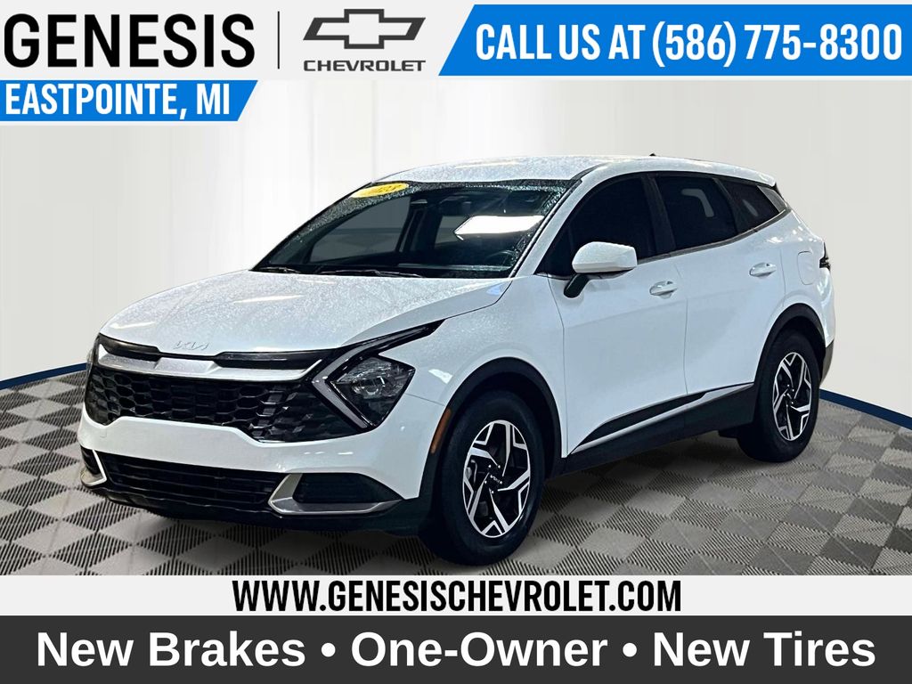 Snow White Pearl 2023 Kia Sportage SUV / Crossover Front-Wheel Drive 8-Speed Automatic