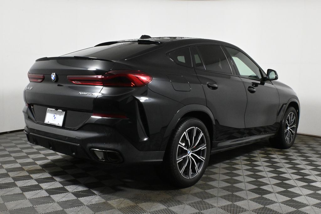 2025 BMW X6 xDrive40i 7