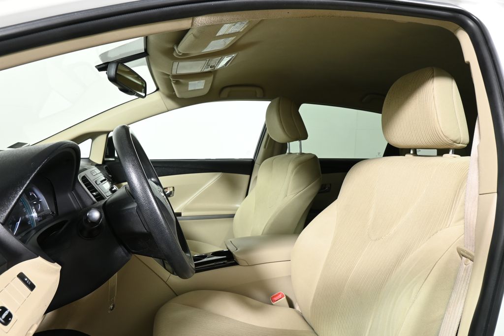 2009 Toyota Venza Base 14