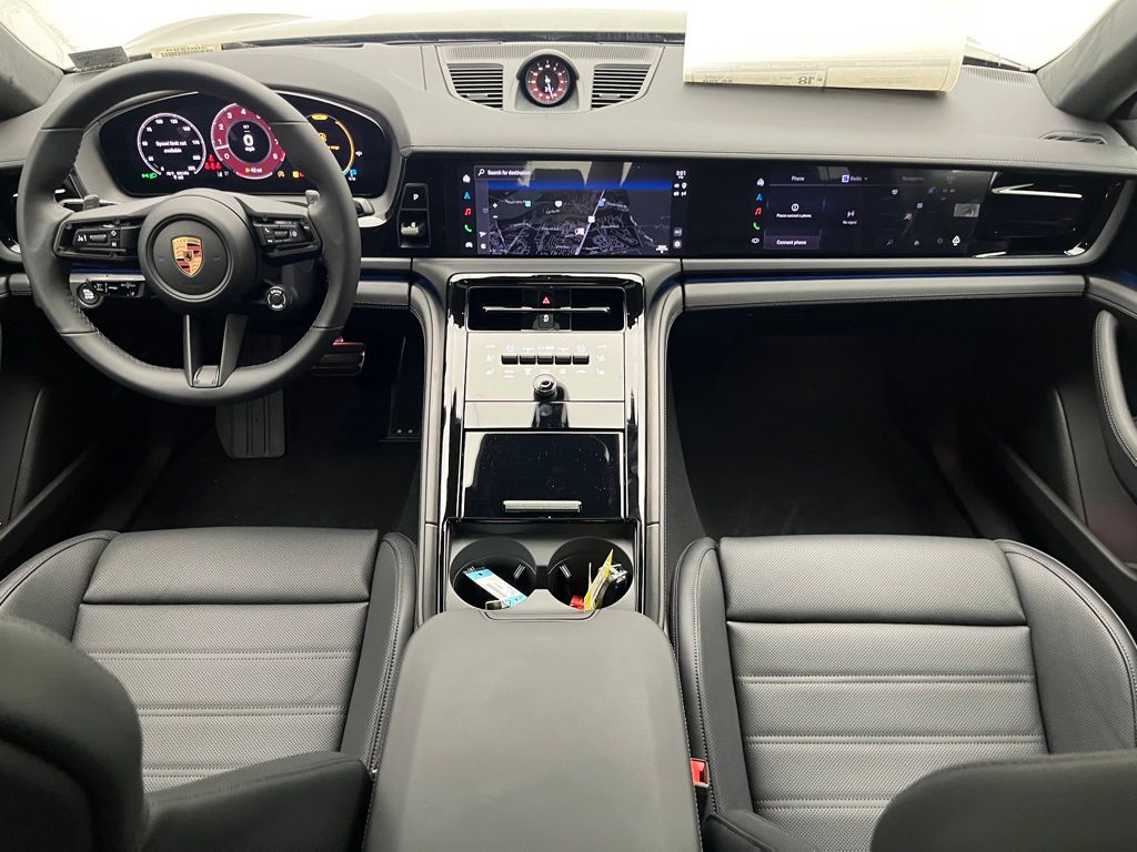 Thumbnail: 2026 Porsche Panamera - 23