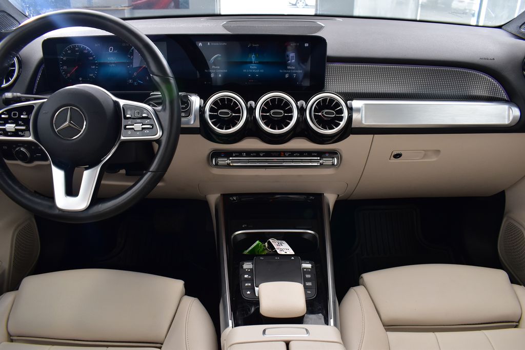 Thumbnail: 2022 Mercedes-Benz GLB - 25