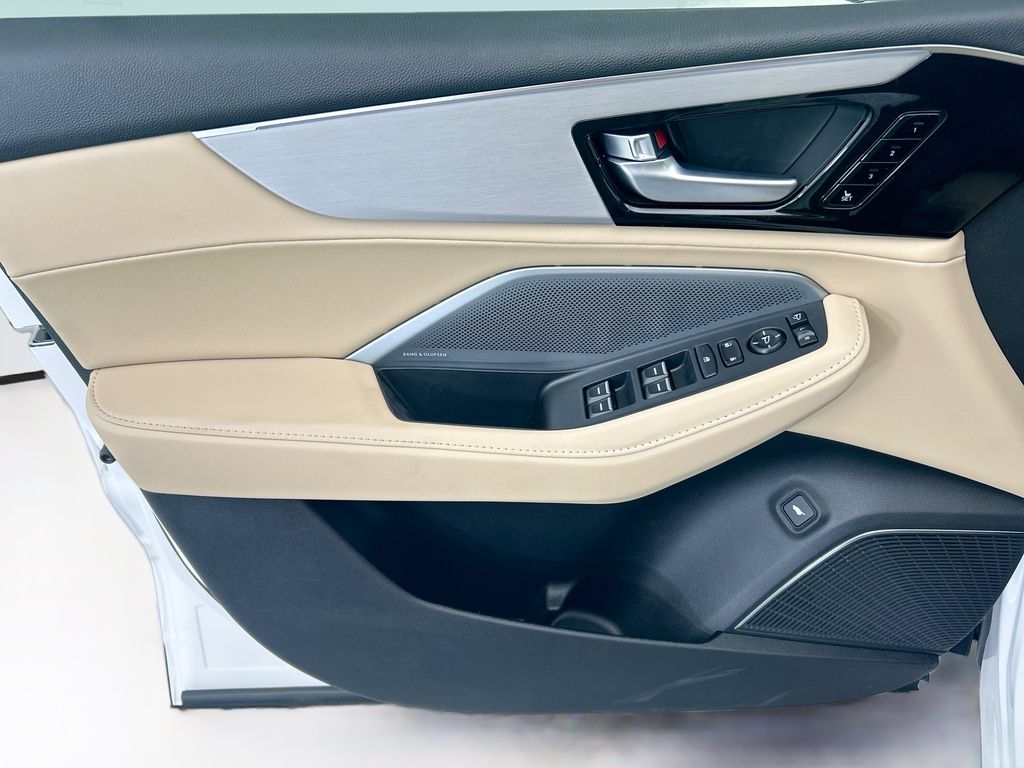 Thumbnail: 2026 Acura MDX - 23