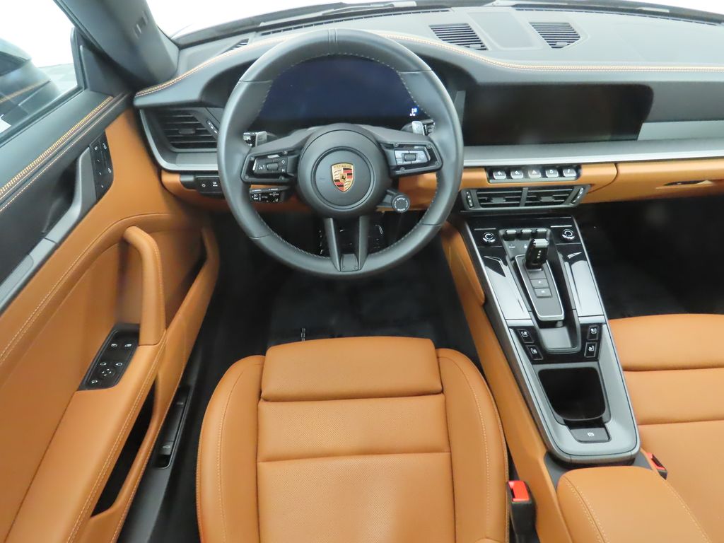 Thumbnail: 2025 Porsche 911 - 10