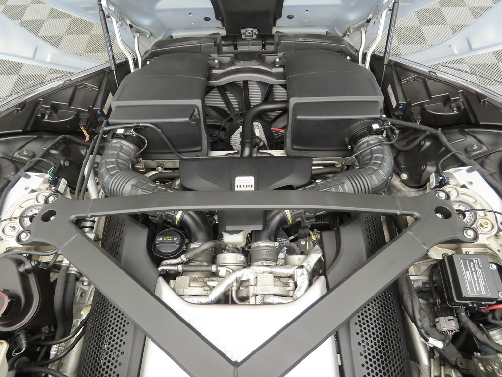 Thumbnail: 2019 Aston Martin DB11 - 27