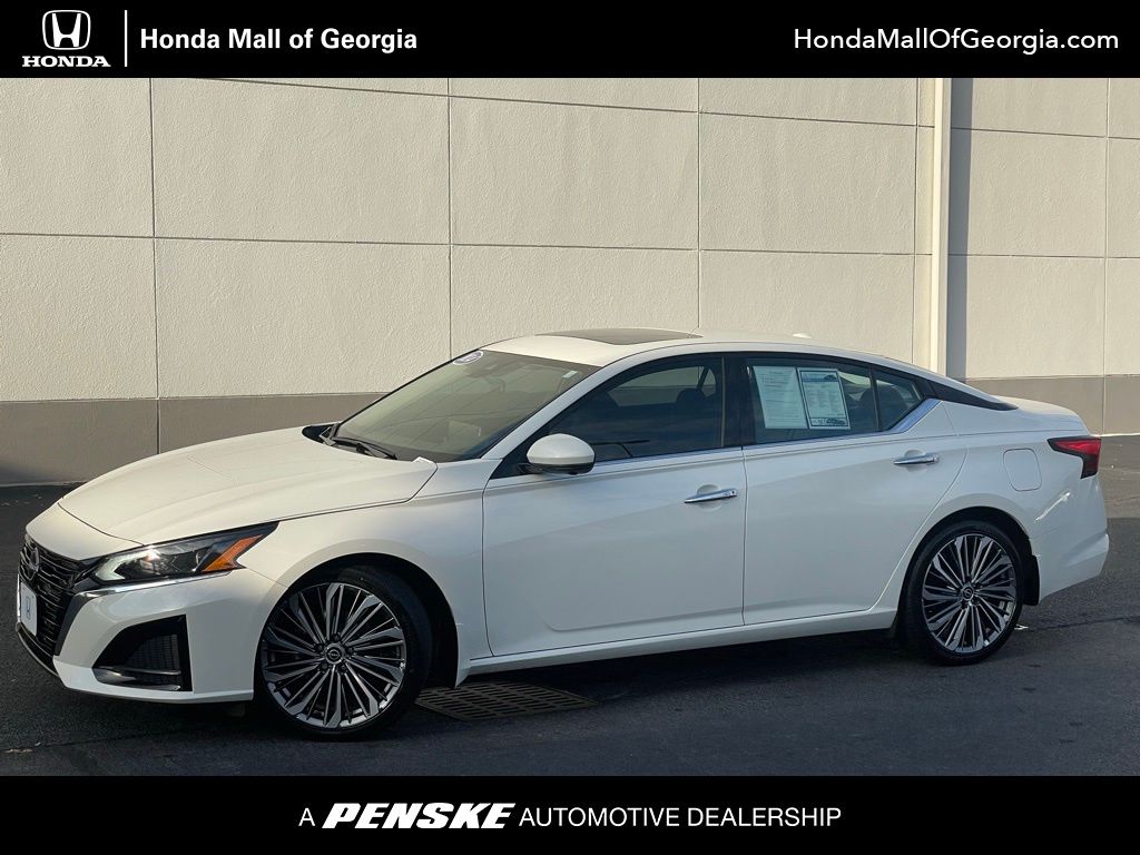 Thumbnail: 2024 Nissan Altima - 1