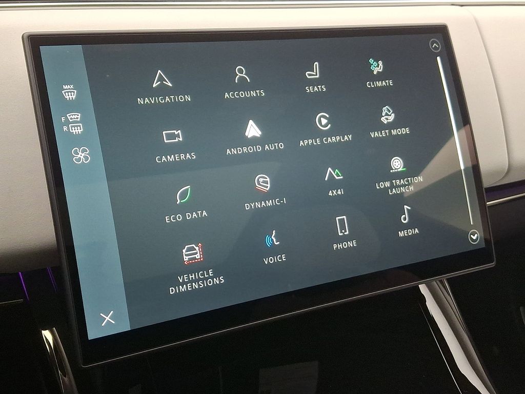 Thumbnail: 2026 Land Rover Range Rover Sport - 19