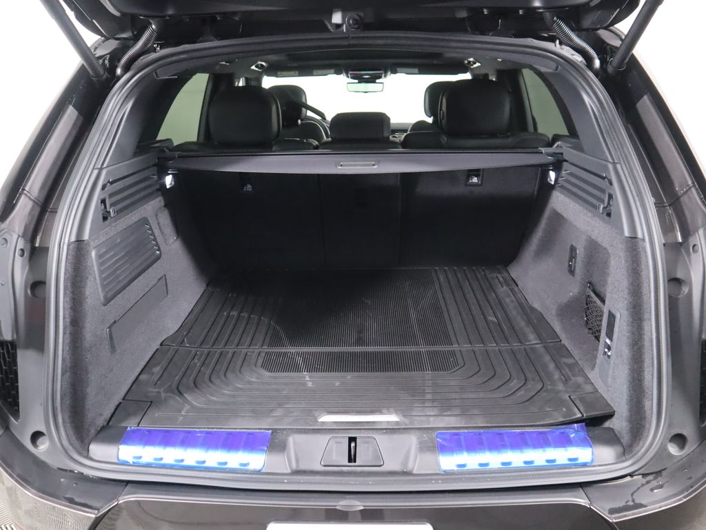 Thumbnail: 2026 Land Rover Range Rover Sport - 30