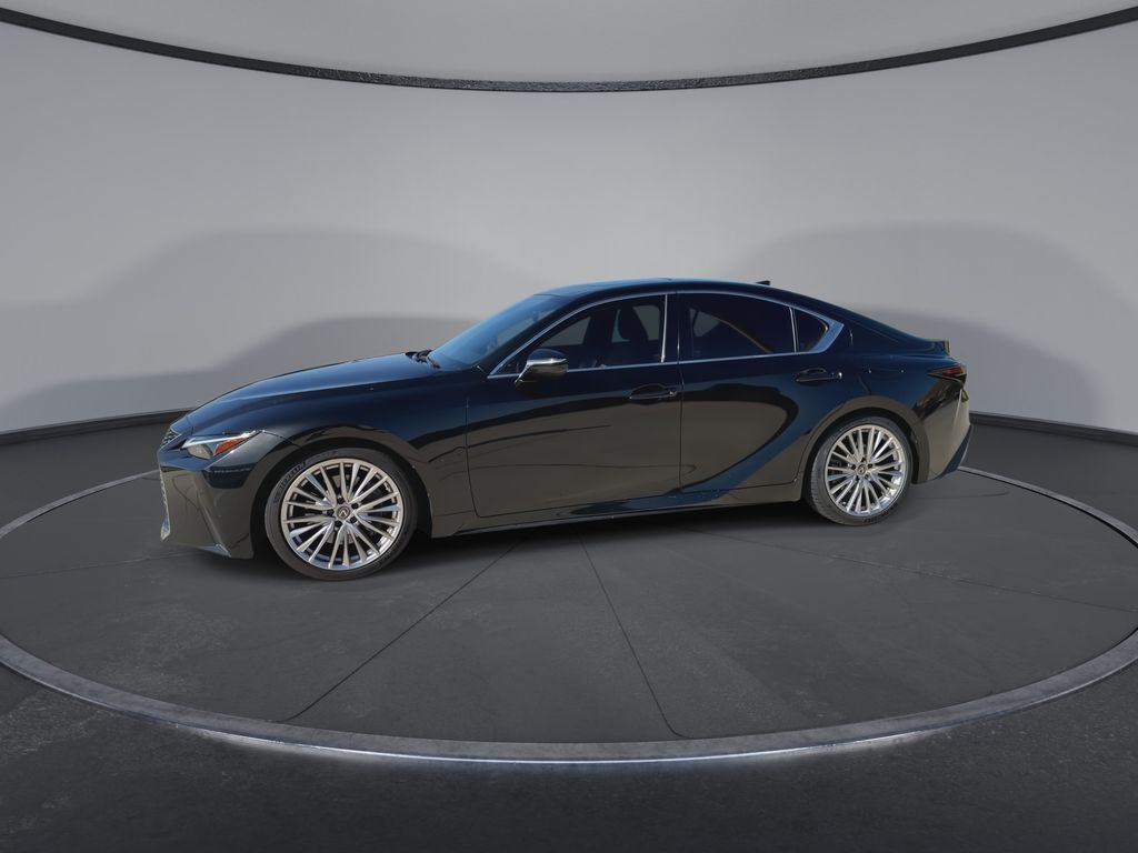 Thumbnail: 2022 Lexus IS - 5