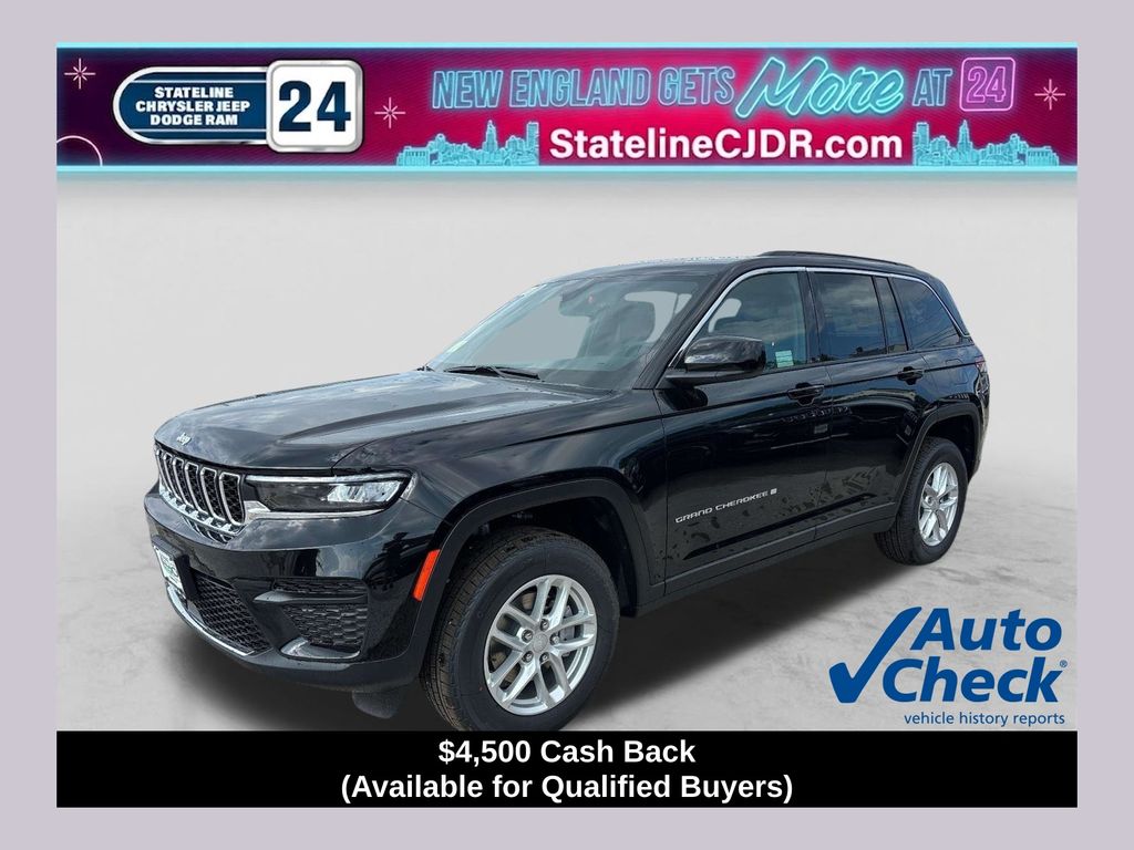 Diamond Black 2026 Jeep Grand Cherokee SUV / Crossover Four-Wheel Drive 8-Speed Automatic