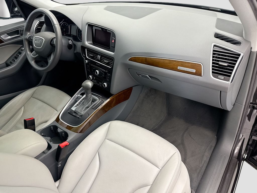 Thumbnail: 2017 Audi Q5 - 14