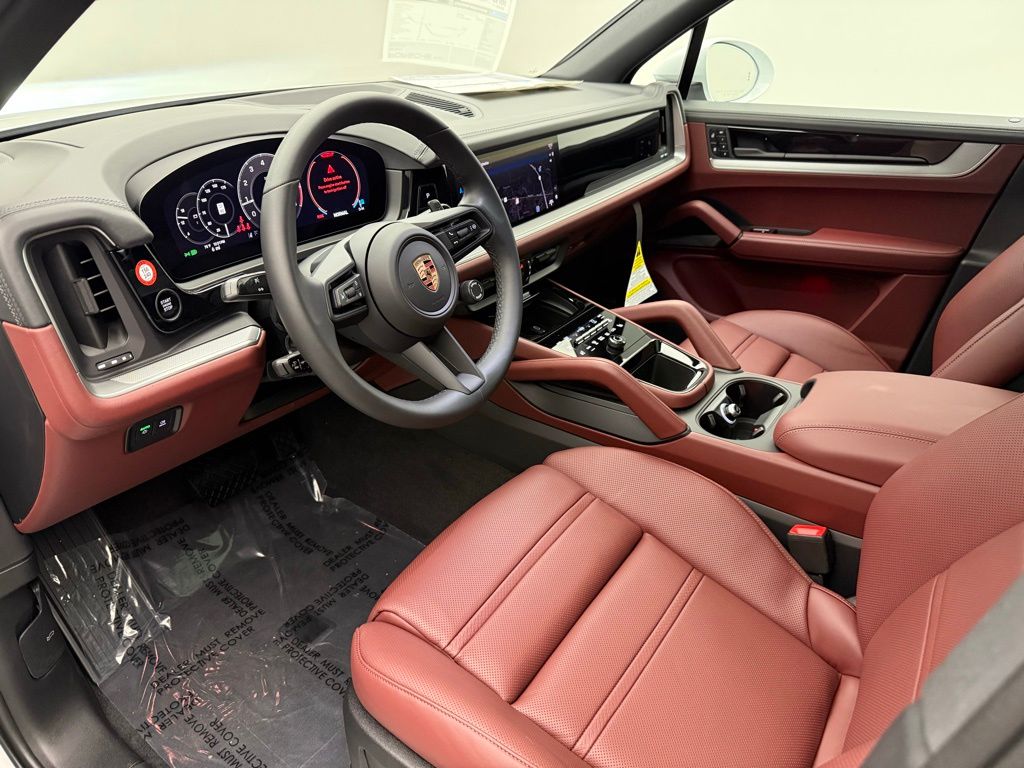 Thumbnail: 2026 Porsche Cayenne - 4