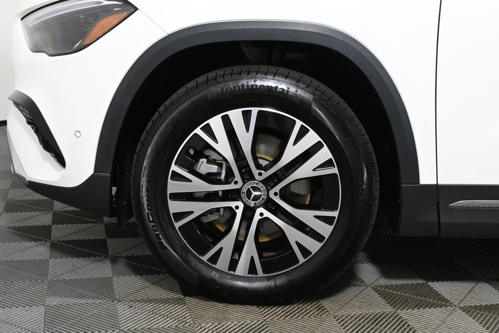 Thumbnail: 2025 Mercedes-Benz GLA - 11