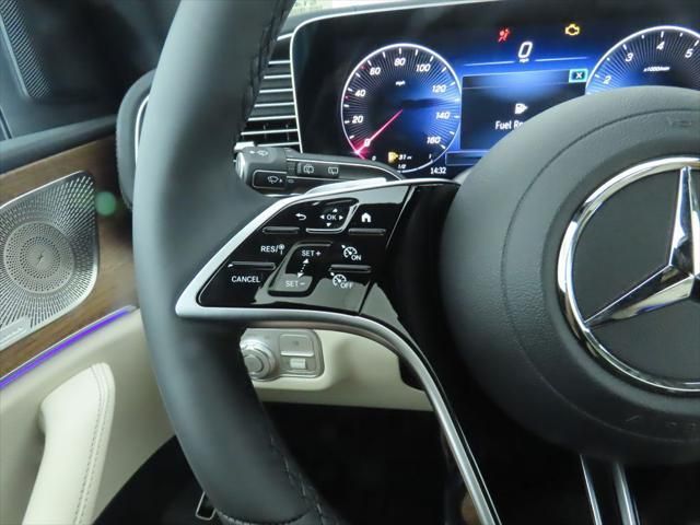 Thumbnail: 2026 Mercedes-Benz GLE - 12