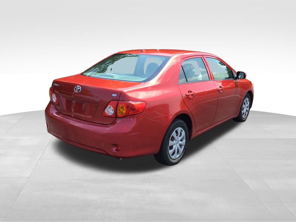 Thumbnail: 2010 Toyota Corolla - 5