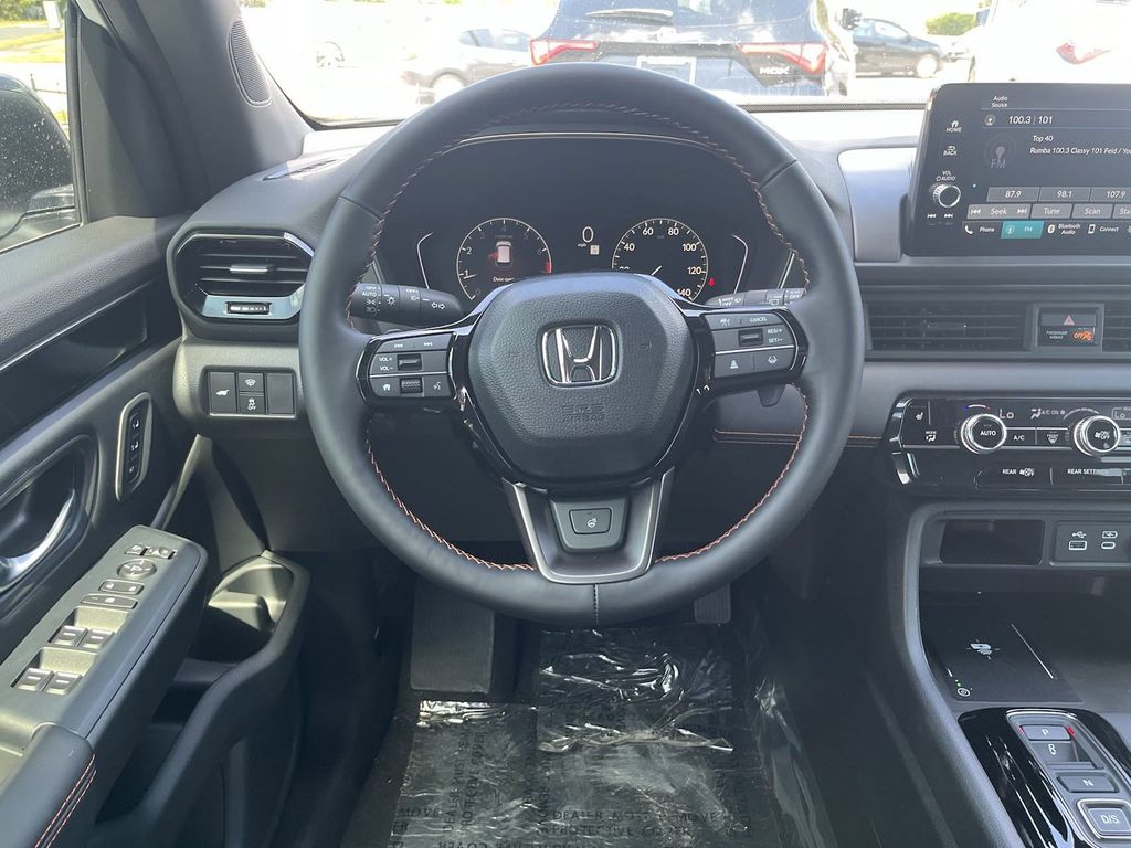 new 2025 Honda Pilot car, priced at $49,296