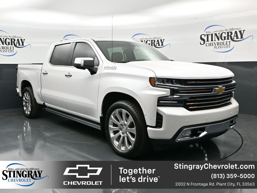 White (Iridescent Pearl Tricoat) 2021 Chevrolet Silverado 1500 High Country Crew Cab RWD Pickup Truck 4X2 8-Speed Automatic