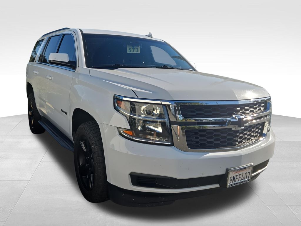 Summit White 2019 Chevrolet Tahoe SUV / Crossover 4X2 6-Speed Automatic Overdrive