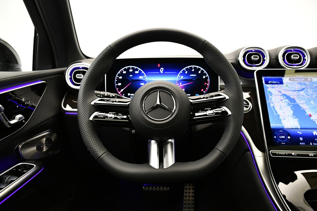 2025 Mercedes-Benz GLC 300 22