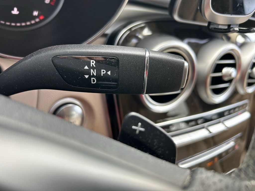 Thumbnail: 2019 Mercedes-Benz GLC - 21
