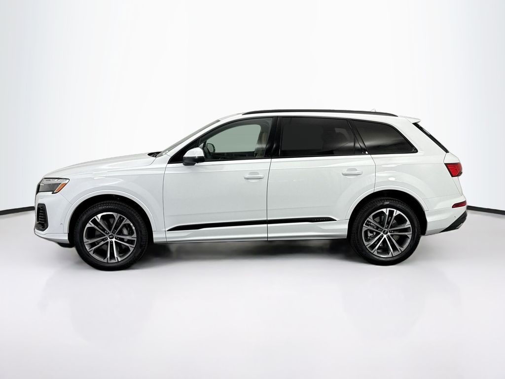 Thumbnail: 2026 Audi Q7 - 8