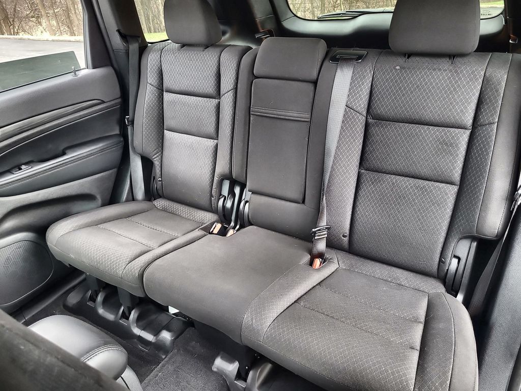 2021 Jeep Grand Cherokee Laredo 20