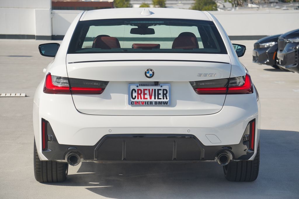 Thumbnail: 2026 BMW 3 Series - 6