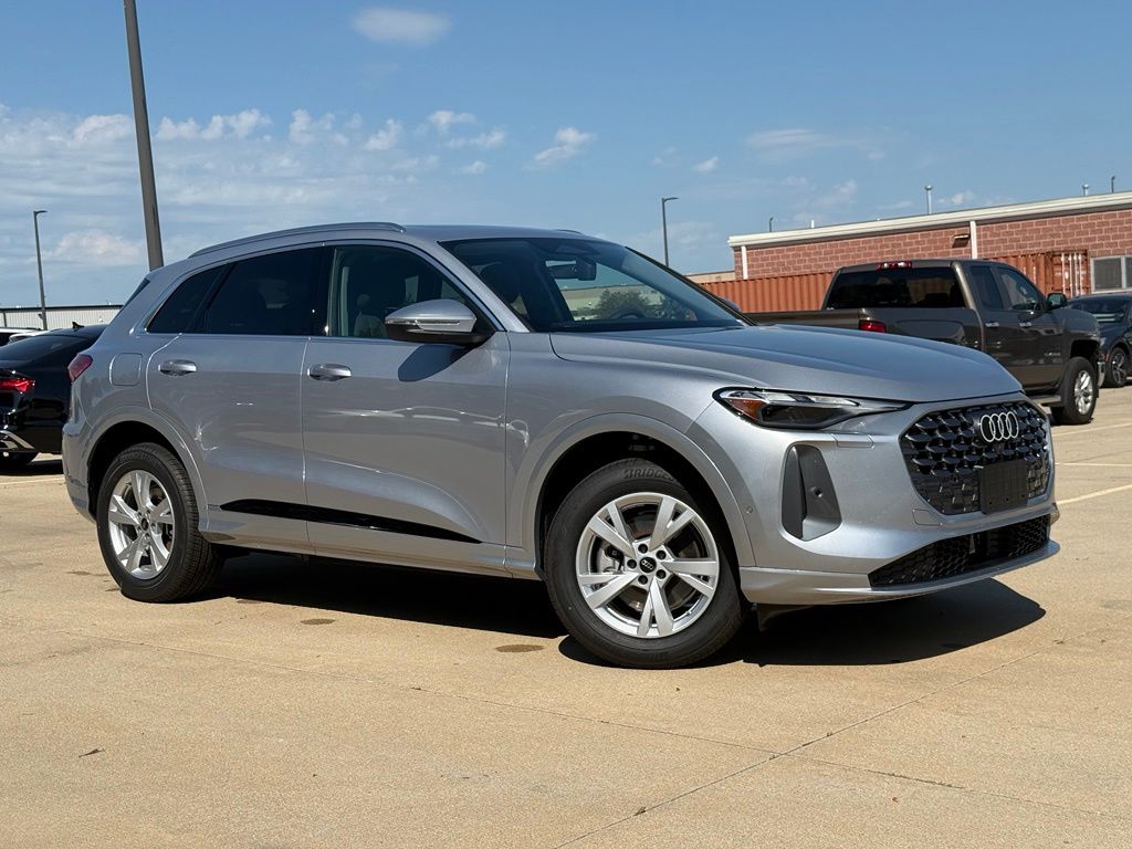 Silver 2026 Audi Q5 SUV / Crossover All-Wheel Drive 7-Speed Automatic