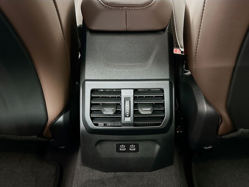 Thumbnail: 2026 BMW 2 Series - 18