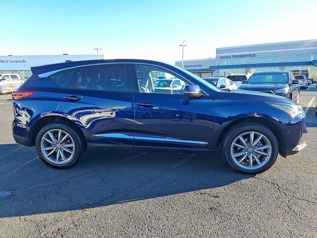 Thumbnail: 2023 Acura RDX - 7