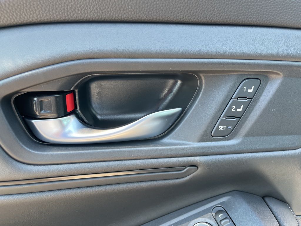 Thumbnail: 2025 Honda Accord - 6