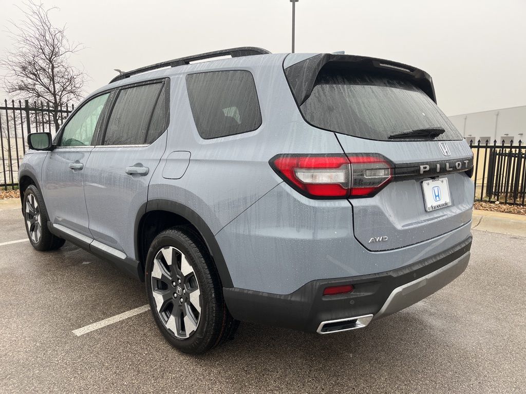 Thumbnail: 2026 Honda Pilot - 4