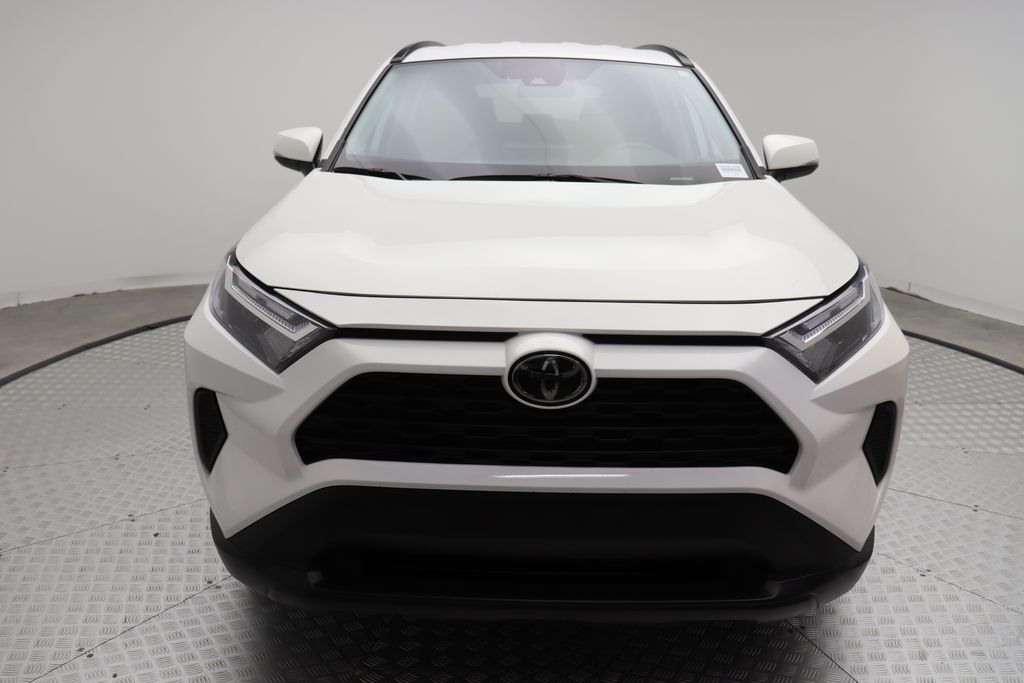 2024 Toyota RAV4 XLE 5