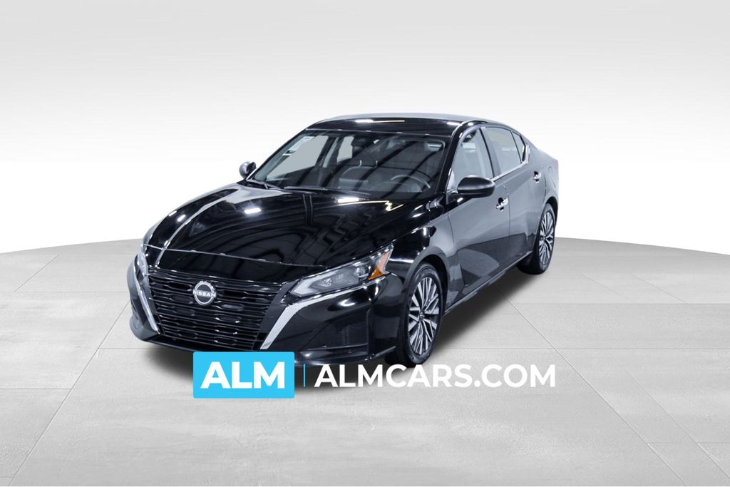 2024 Nissan Altima SV