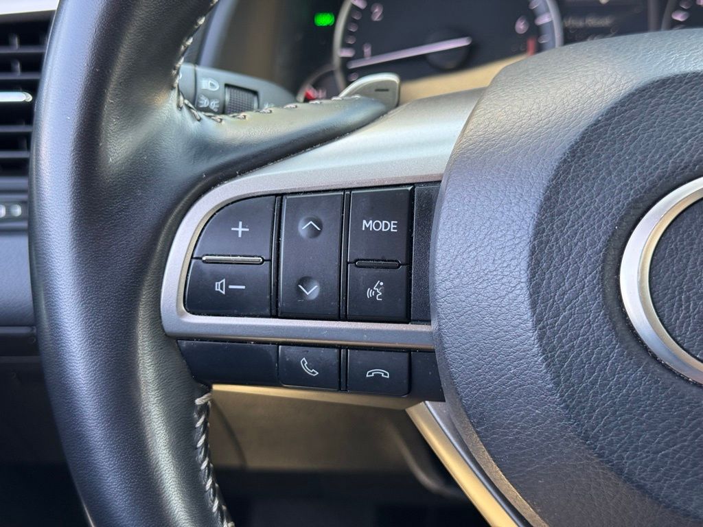 2022 Lexus RX 350L photo 27