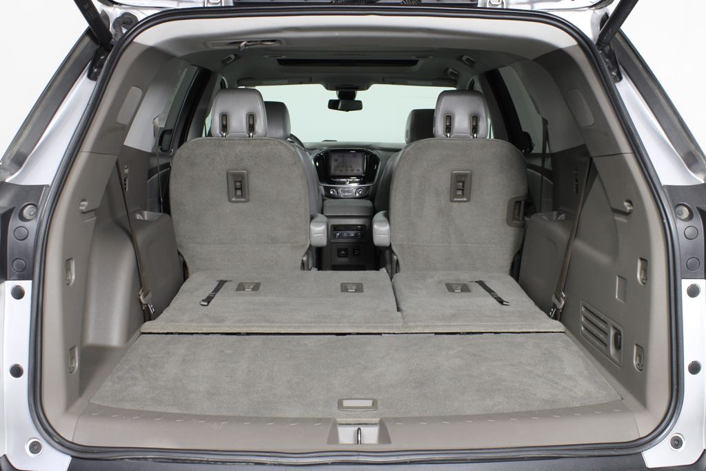 Used 2018 Chevrolet Traverse for sale in 