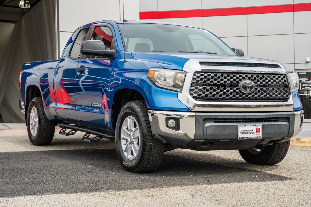 2018 Toyota Tundra SR5 Double Cab 4.6L 4WD